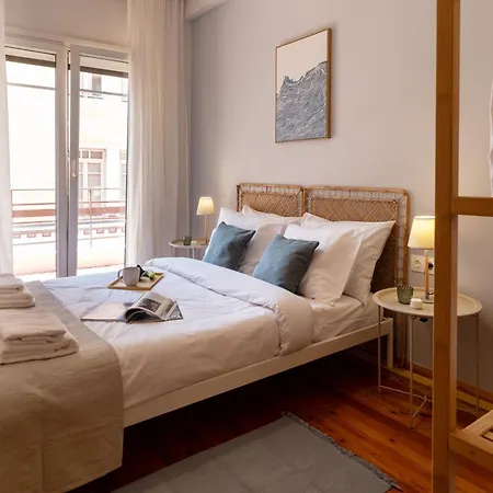 Aristoteluos By The Sea *