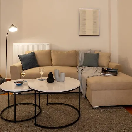 아파트 Aristoteluos By The Sea